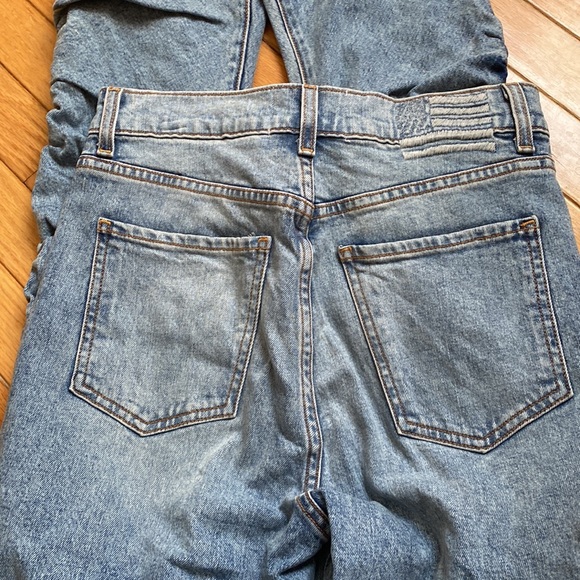 Revice Jeans - Picture 8 of 8